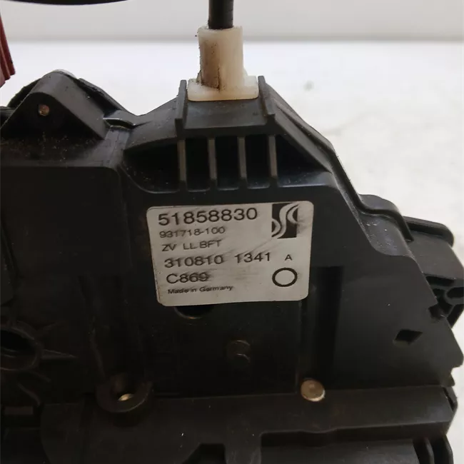 Serratura porta anteriore destra