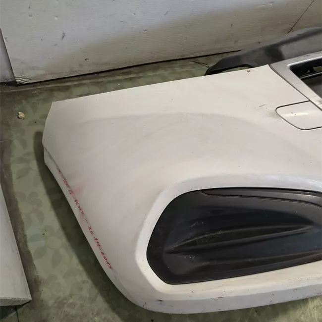 Paraurti anteriore primer