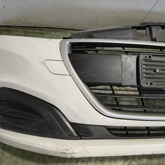 Paraurti anteriore primer