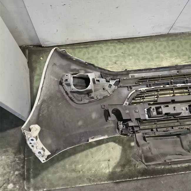 Paraurti anteriore primer