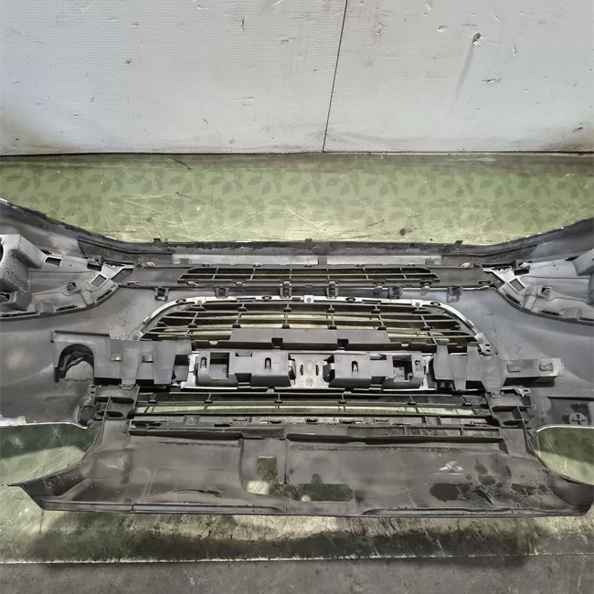 Paraurti anteriore primer