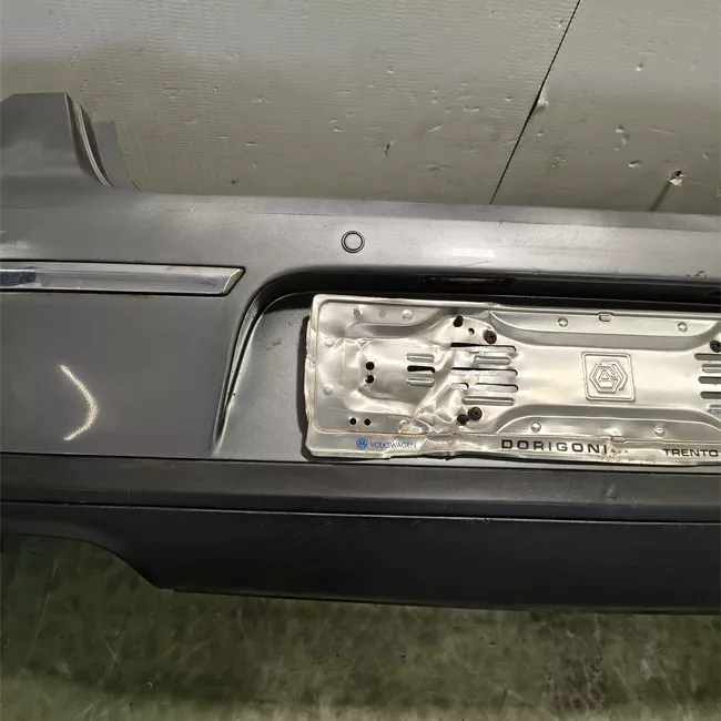 Paraurti posteriore con parktronic primer