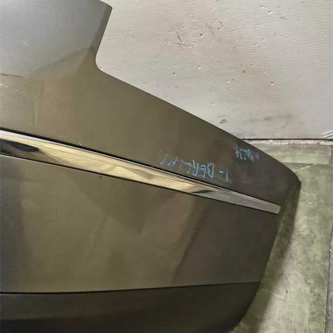 Paraurti posteriore con parktronic primer