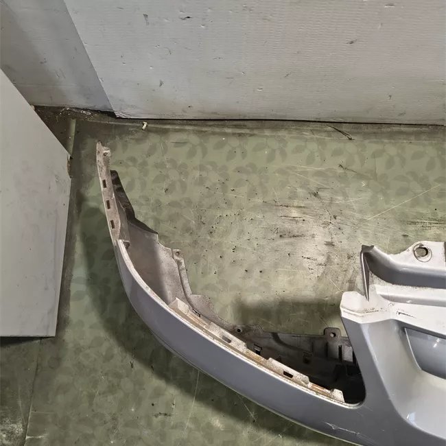 Paraurti anteriore Argento metallico