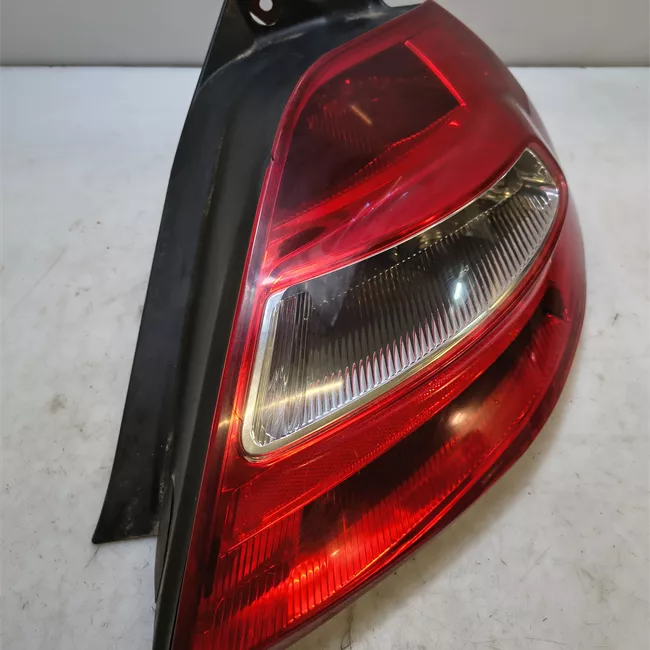 Fanale posteriore destro