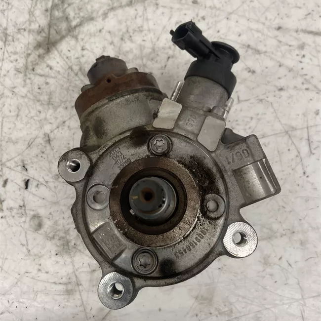 Pompa iniezione rotazionale