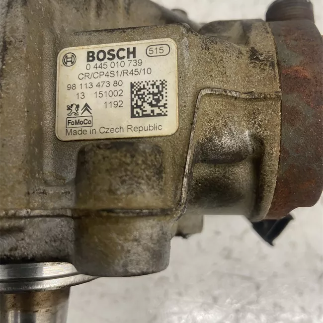 Pompa iniezione rotazionale