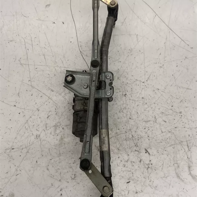 Meccanismo tergiparabrezza con motorino