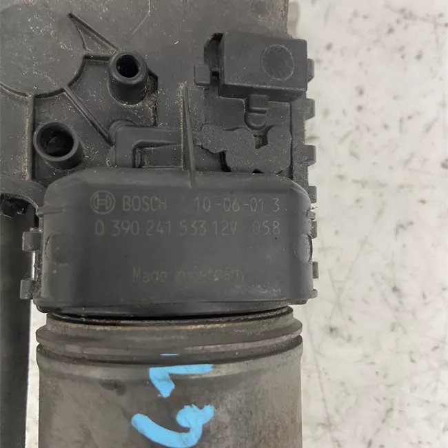 Meccanismo tergiparabrezza con motorino