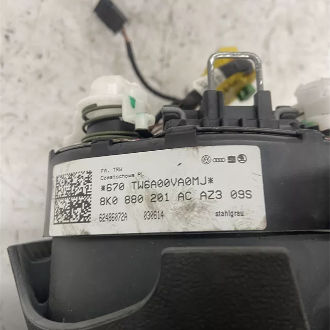 Dispositivo airbag lato guida volante pelle