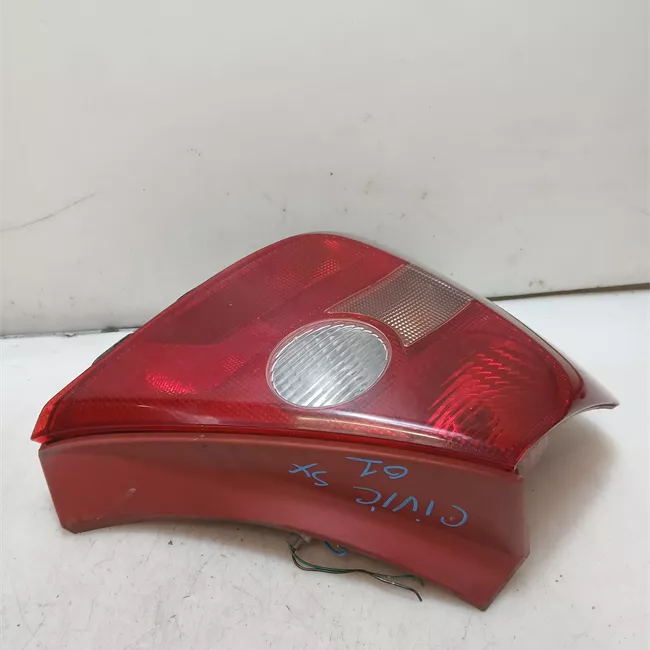 Fanale posteriore sinistro