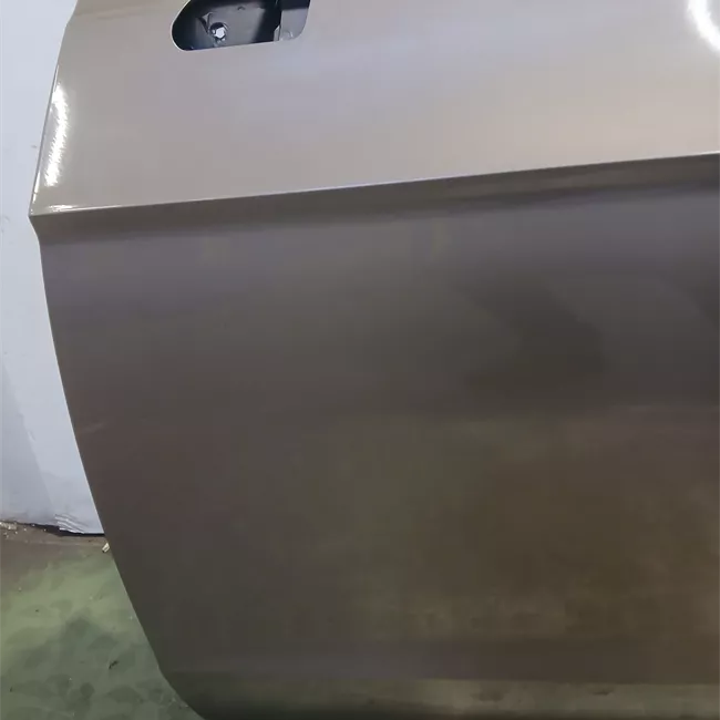 Porta anteriore sinistra