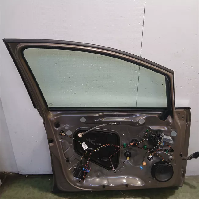 Porta anteriore sinistra