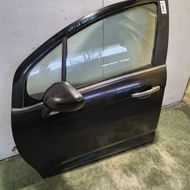 Porta anteriore sinistra