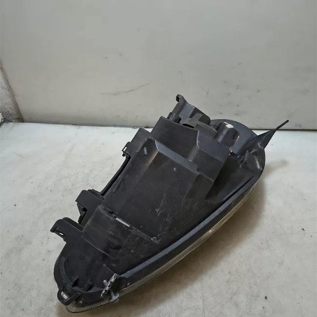 Proiettore sinistro Proiettori bruniti