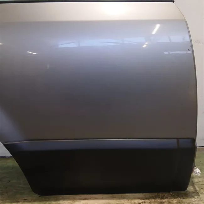 Porta posteriore destra