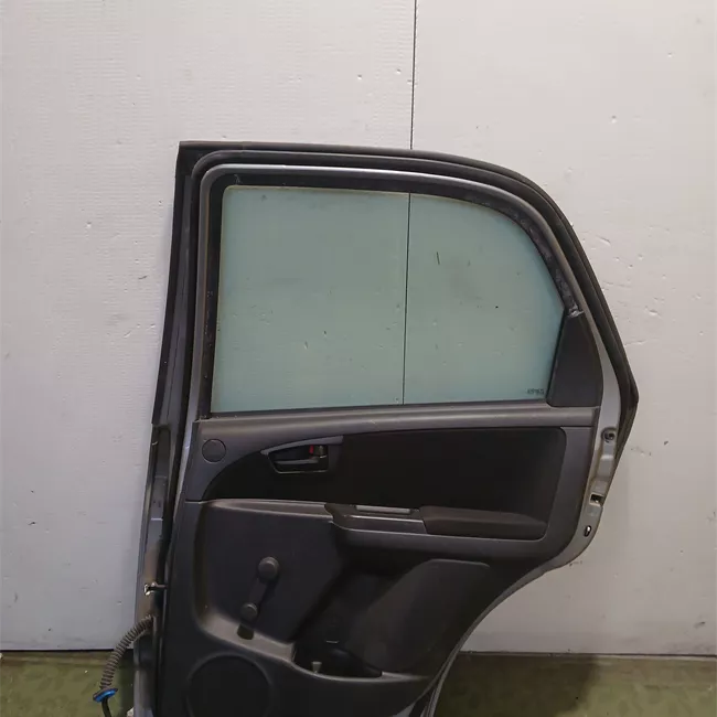 Porta posteriore destra