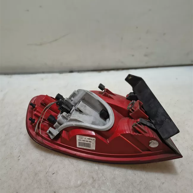 Fanale posteriore parte esterno destro