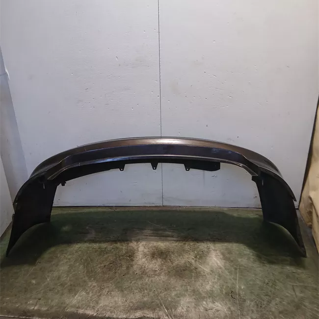 Paraurti posteriore con sensore parcheggio primer