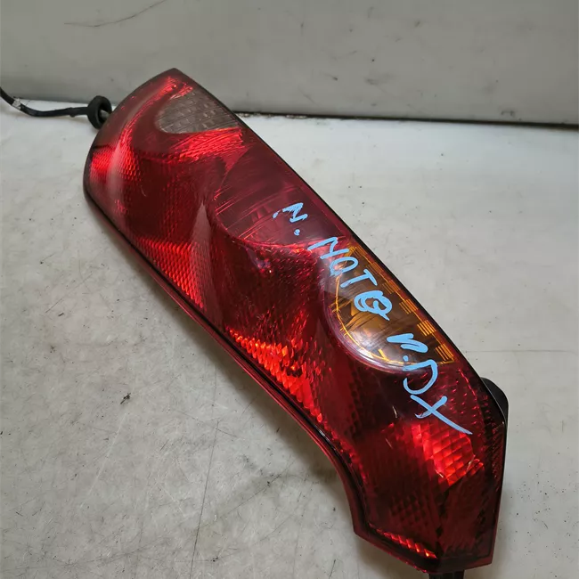 Fanale posteriore parte inferiore destro