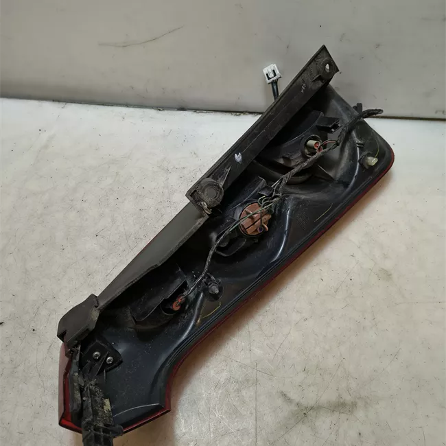 Fanale posteriore parte inferiore destro