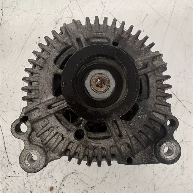 Alternatore Valeo 180A