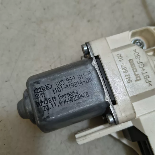 Alzacristallo elettrico porta posteriore sinistro