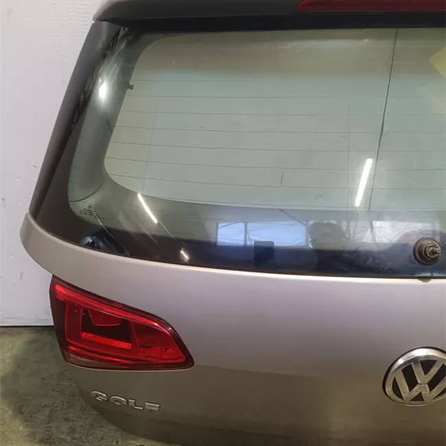 Portello posteriore senza spoiler post