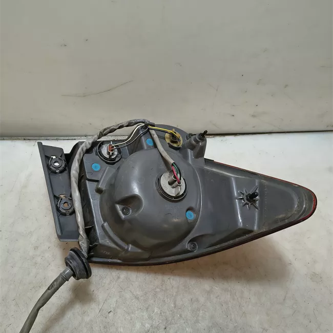 Fanale posteriore parte esterno destro