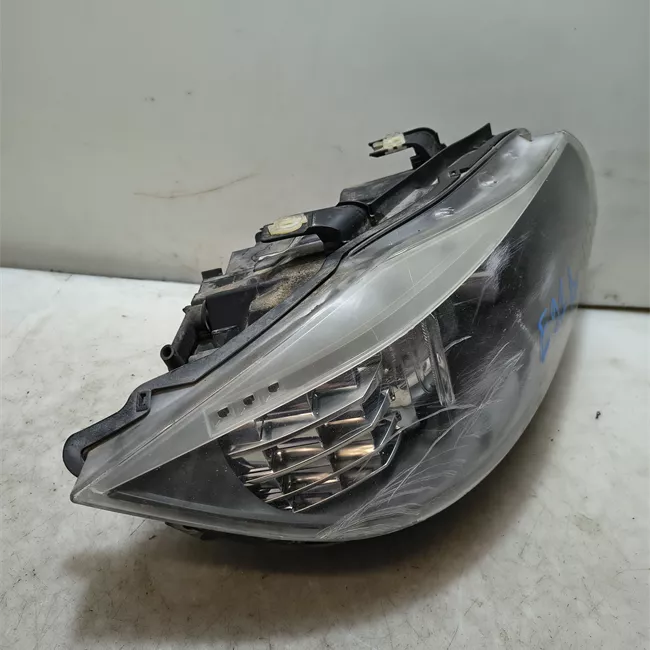 Proiettore destro zkw luce xenon