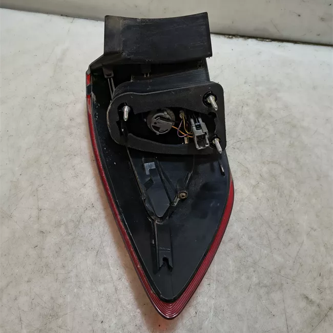 Fanale posteriore parte esterno destro