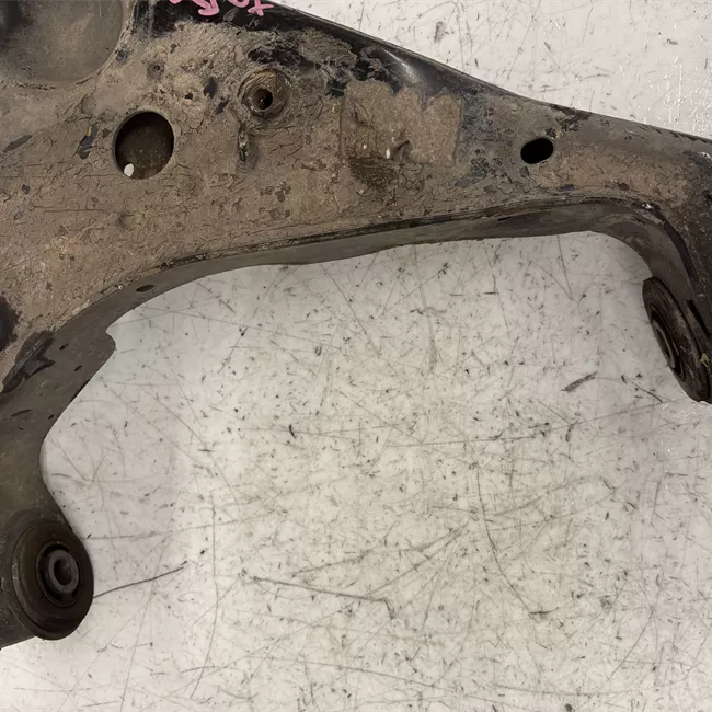 Braccio oscillante sospensione anteriore destro