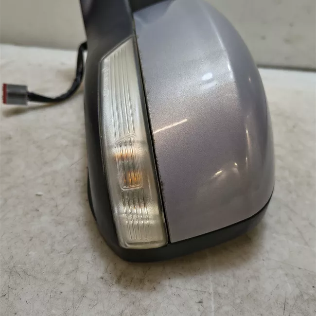 Retrovisore esterno regolazione elettrica sinistro con luce cortesia, fanalino laterale