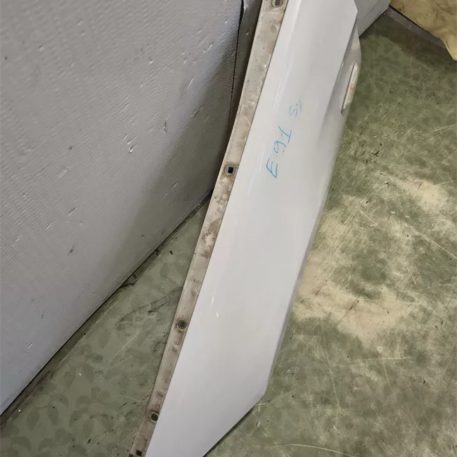 Parafango anteriore sinistro