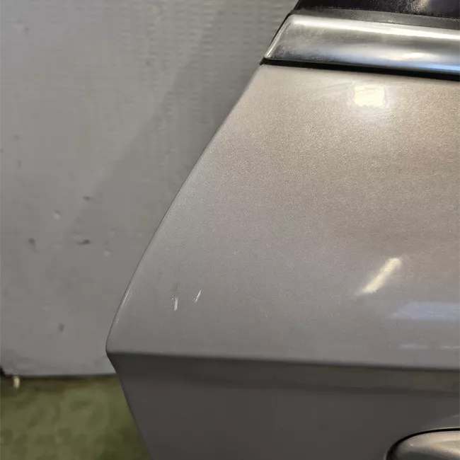 Porta posteriore destra