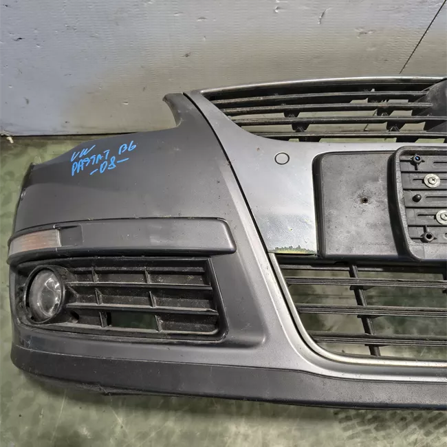 Paraurti anteriore con parktornic primer