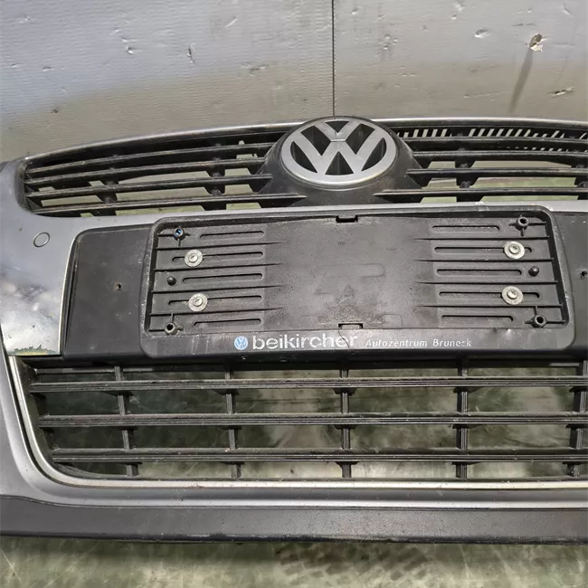 Paraurti anteriore con parktornic primer