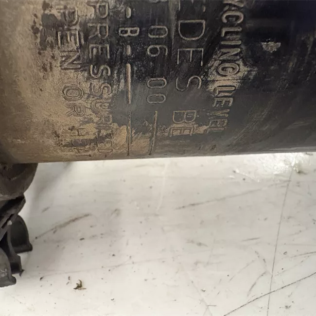 Ammortizzatore anteriore destro