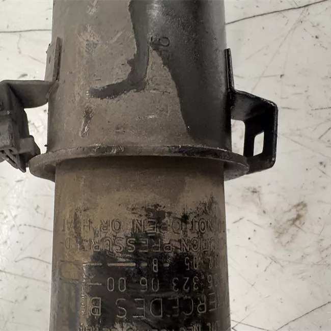 Ammortizzatore anteriore destro