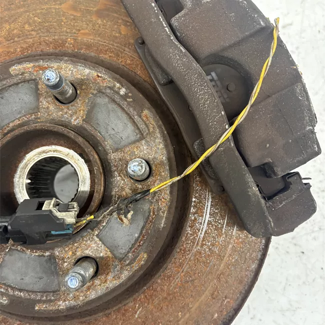 Montante sospensione anteriore destro