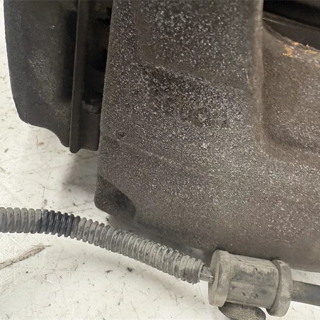 Montante sospensione anteriore sinistro