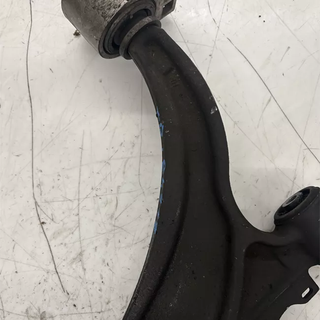 Braccio oscillante sospensione anteriore destro Alluminio