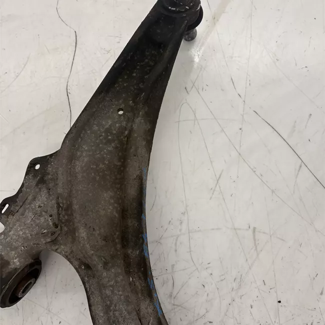 Braccio oscillante sospensione anteriore sinistro Alluminio