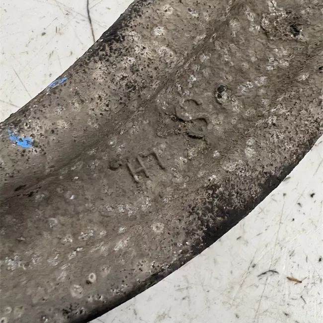 Braccio oscillante sospensione anteriore sinistro Alluminio