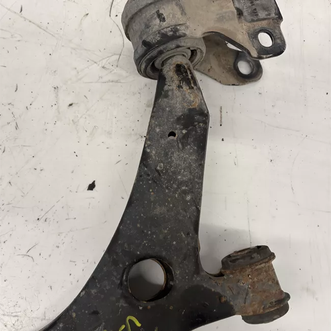 Braccio oscillante sospensione anteriore destro