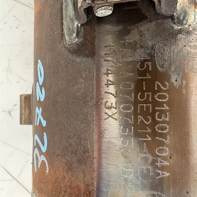 Tubo scarico anteriore con convertitore catalitico