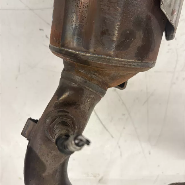 Tubo scarico anteriore con convertitore catalitico