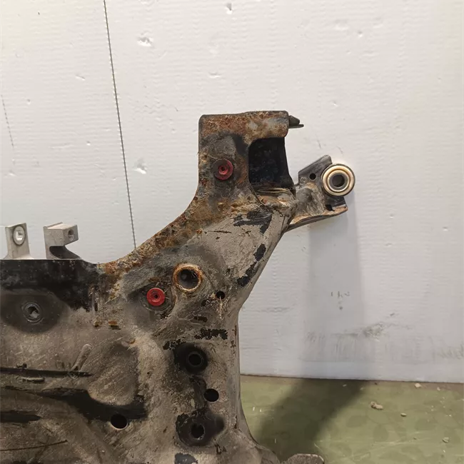 Telaio ausiliario anteriore