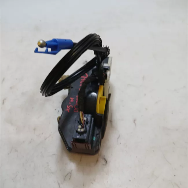 Serratura porta anteriore sinistra