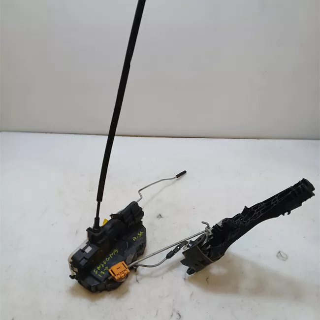 Serratura porta anteriore sinistra